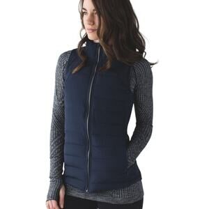 Lululemon Fluffed Up Vest Navy Size 6 Down Quilted Puffer Ski Outdoors Run Gym